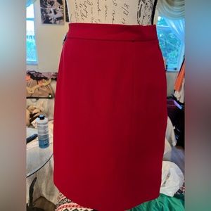 Tahari size 4 excellent shape red #11
